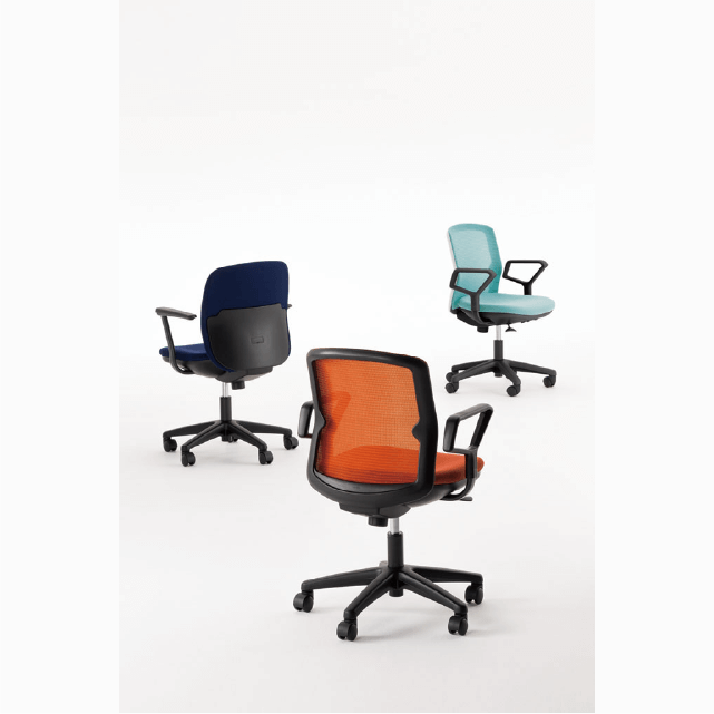 ANYZA UCHIDA CHAIR